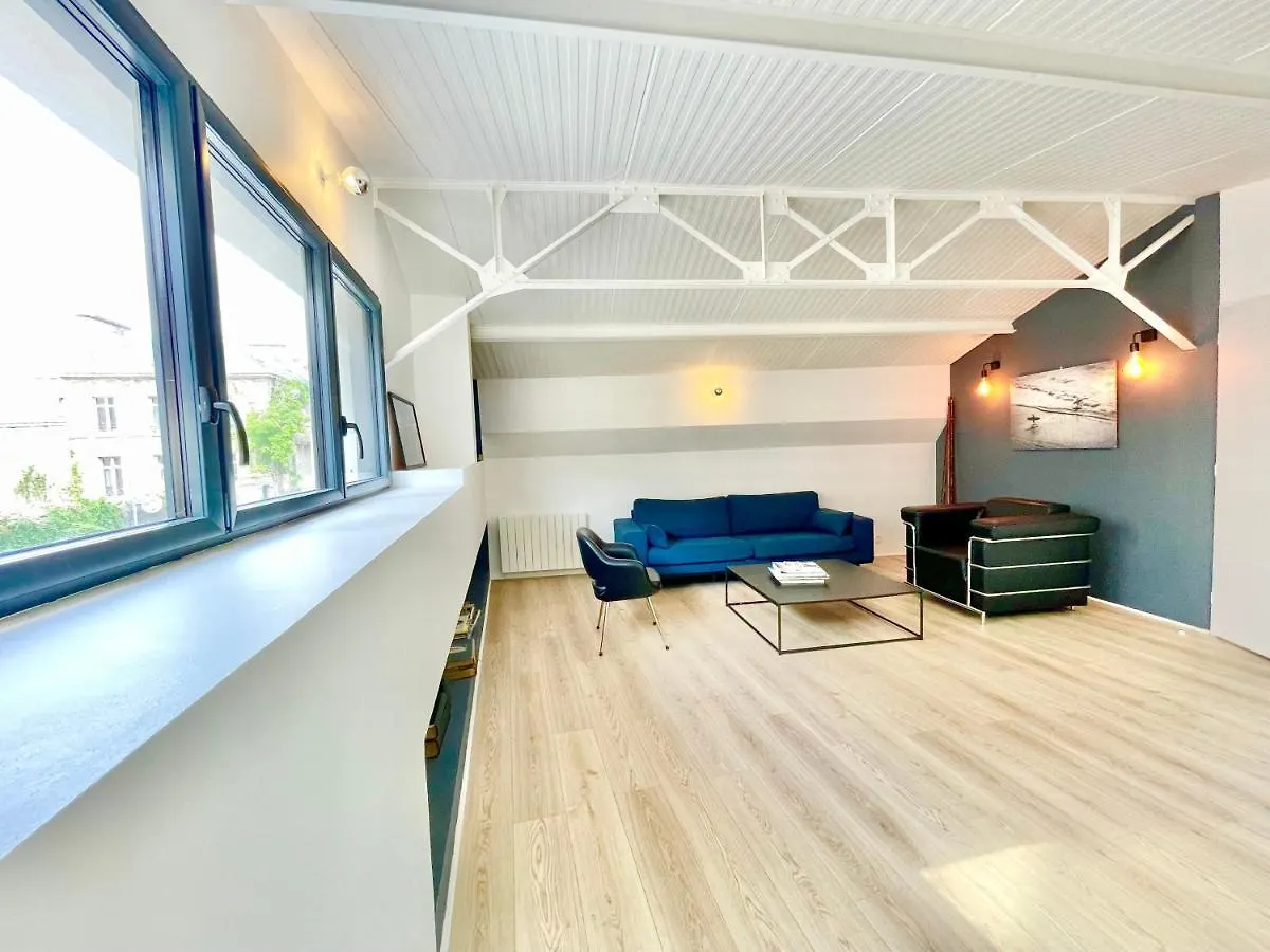 VILLA LE LOFT - CALME&DECO - Patio intime - Salle de Cinéma - Centre Ville Vannes France