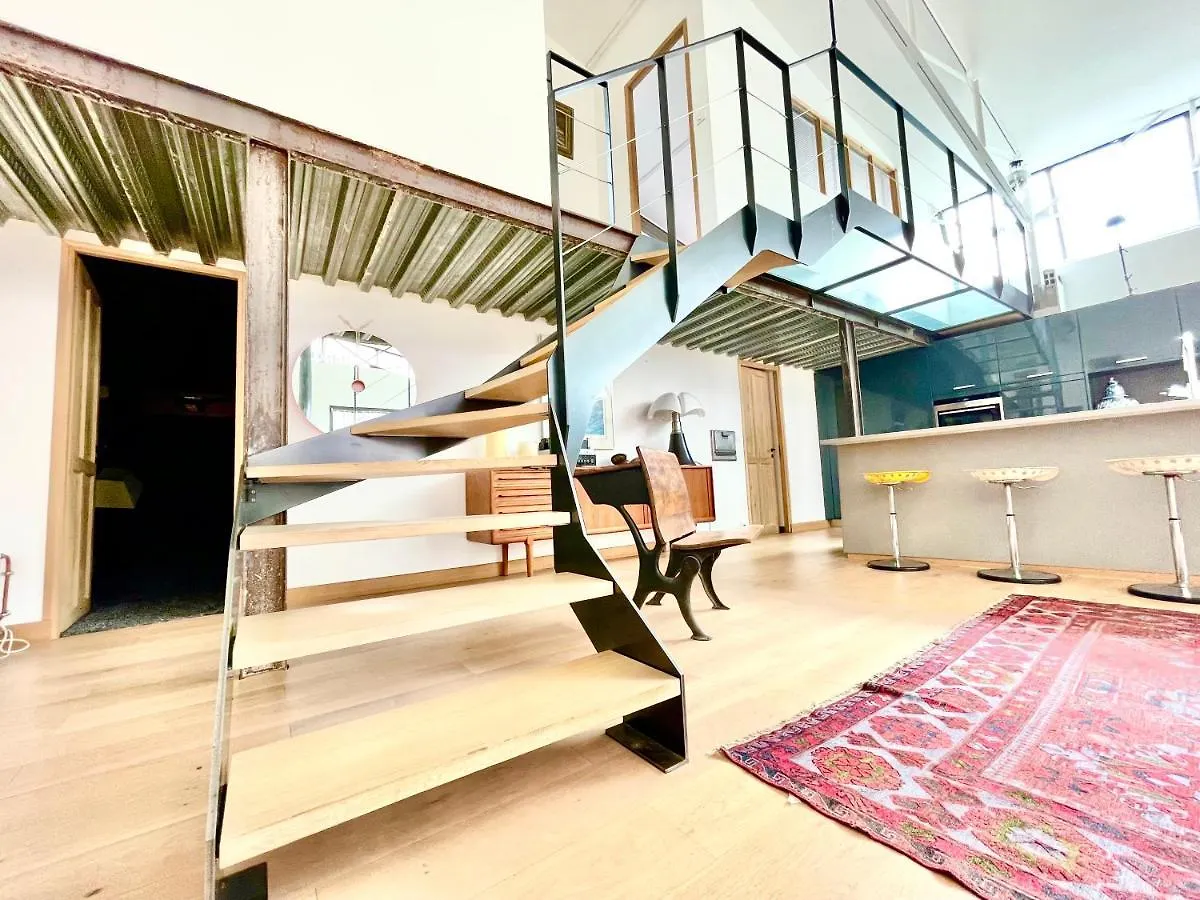 VILLA LE LOFT - CALME&DECO - Patio intime - Salle de Cinéma - Centre Ville Vannes France