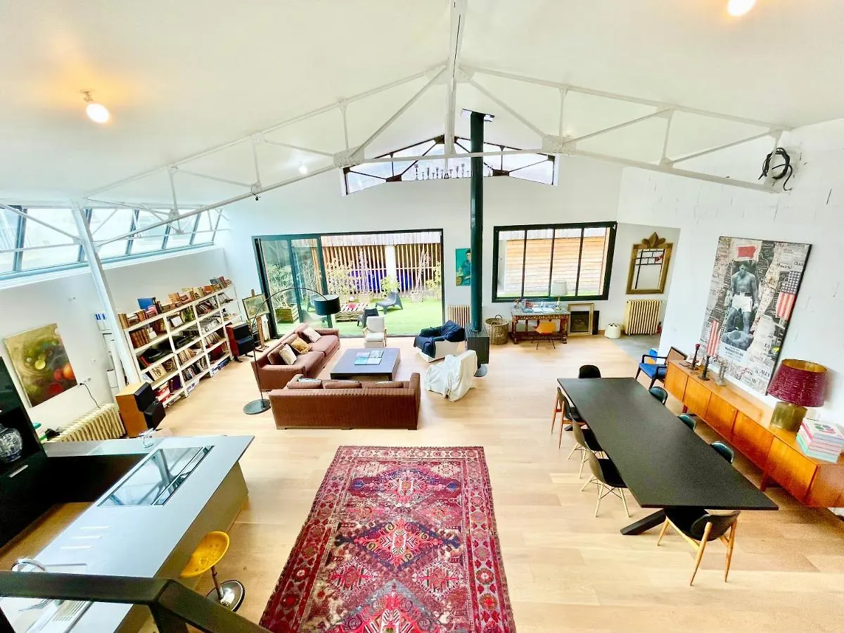 VILLA LE LOFT - CALME&DECO - Patio intime - Salle de Cinéma - Centre Ville Vannes