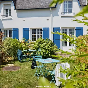 Quality La Marebaudière Centre Hotel